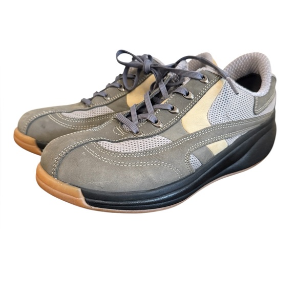 JOYA Women's Venezia Walking Shoe, Light Grey Leather Comfort Casual size 9.5 - Picture 3 of 11